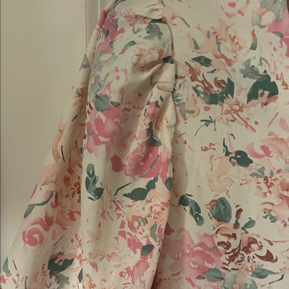 Entro Pink and Cream Floral Blouse - Picture 3 of 6